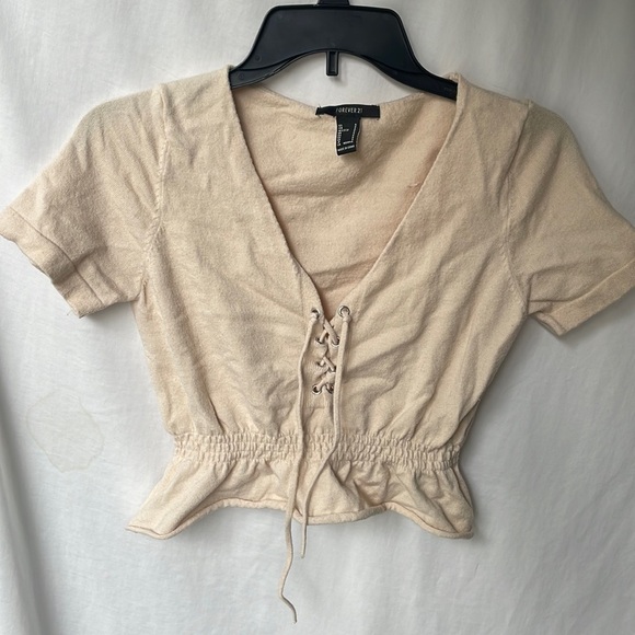 Forever 21 crop top - Picture 1 of 3